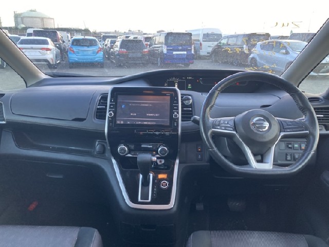 NISSAN SERENA 2016 Image 21