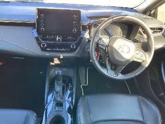 TOYOTA COROLLA TOURING 2019 Image 6