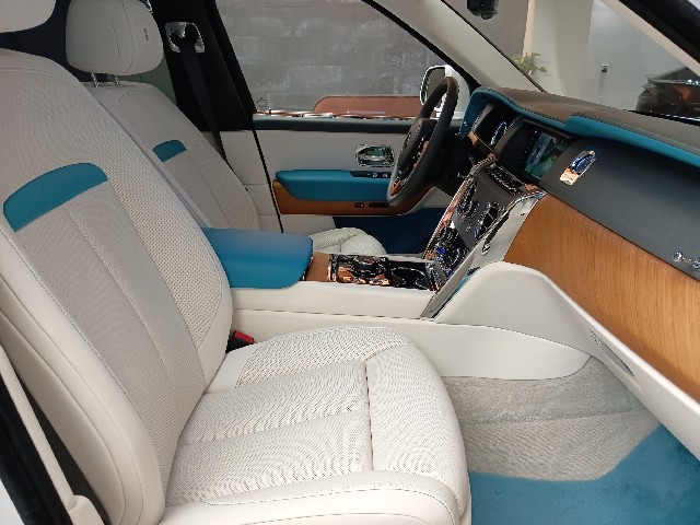 ROLLS ROYCE CULLINAN 2022 Image 37
