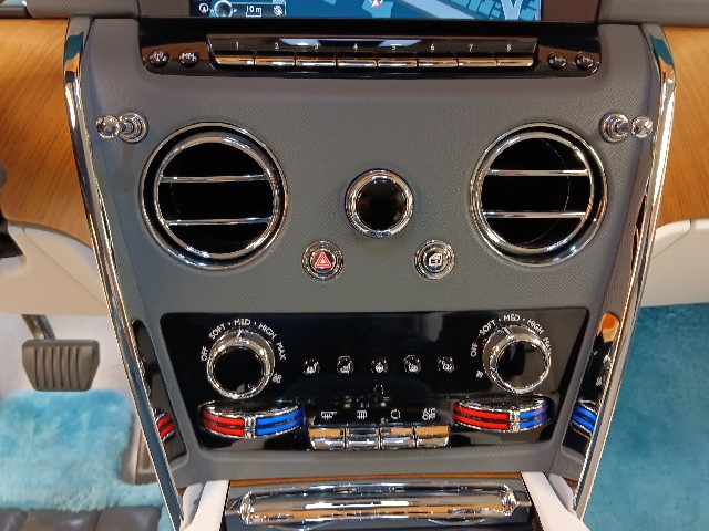 ROLLS ROYCE CULLINAN 2022 Image 54