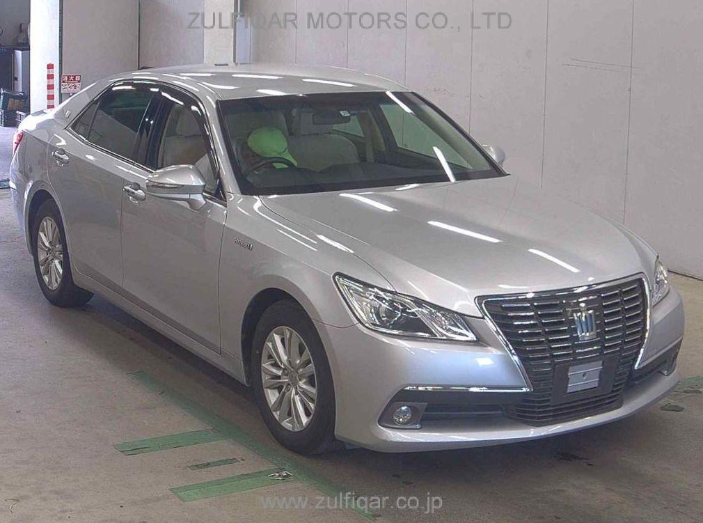 TOYOTA CROWN HYBRID 2013 Image 2