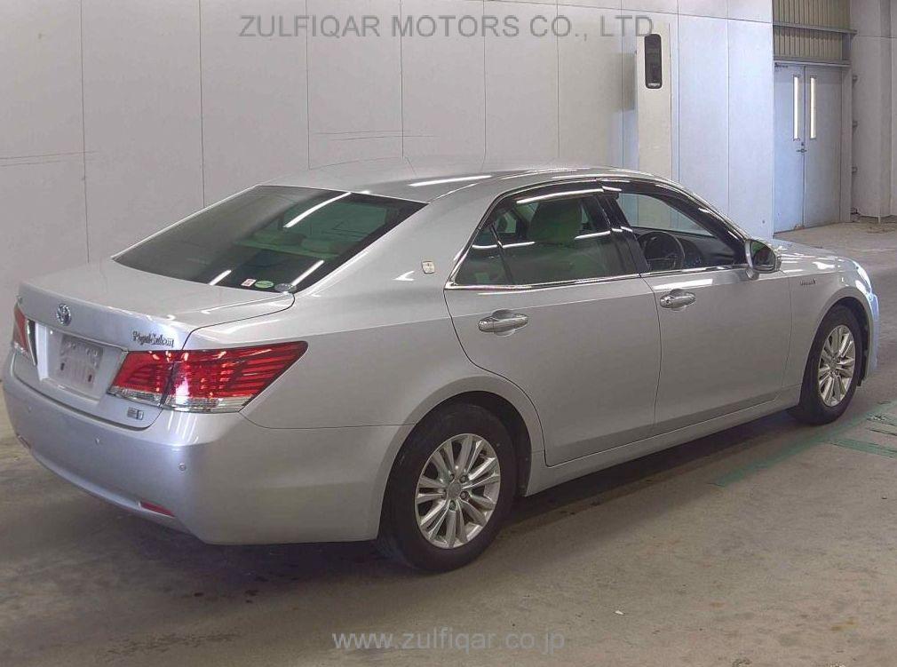 TOYOTA CROWN HYBRID 2013 Image 4