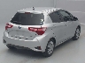 TOYOTA VITZ 2017 Image 2