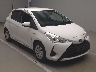 TOYOTA VITZ 2019 Image 3