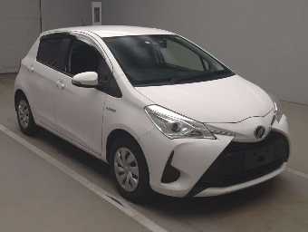 TOYOTA VITZ 2019 Image 3
