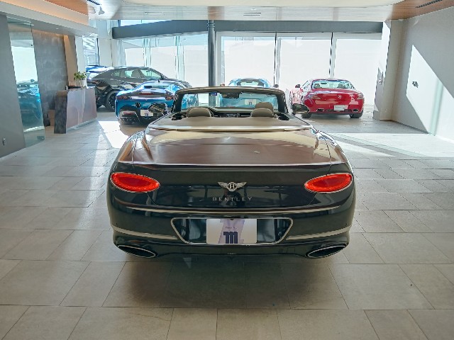 BENTLEY CONTINENTAL 2022 Image 28
