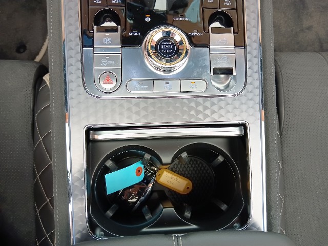 BENTLEY CONTINENTAL 2022 Image 50