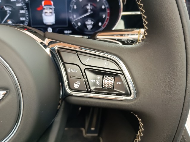 BENTLEY CONTINENTAL 2022 Image 55