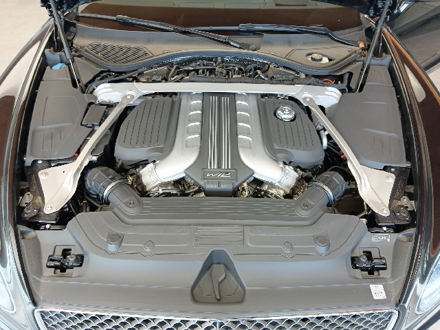 BENTLEY CONTINENTAL 2022 Image 56