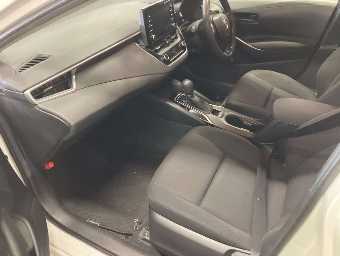 TOYOTA COROLLA TOURING 2019 Image 11