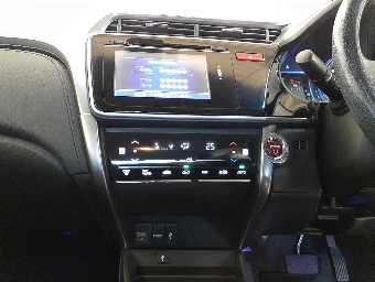 HONDA GRACE 2015 Image 9