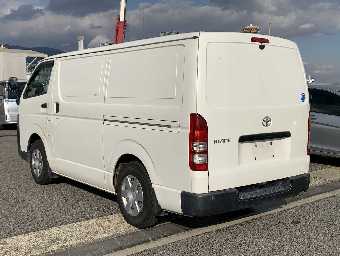 TOYOTA HIACE 2017 Image 3