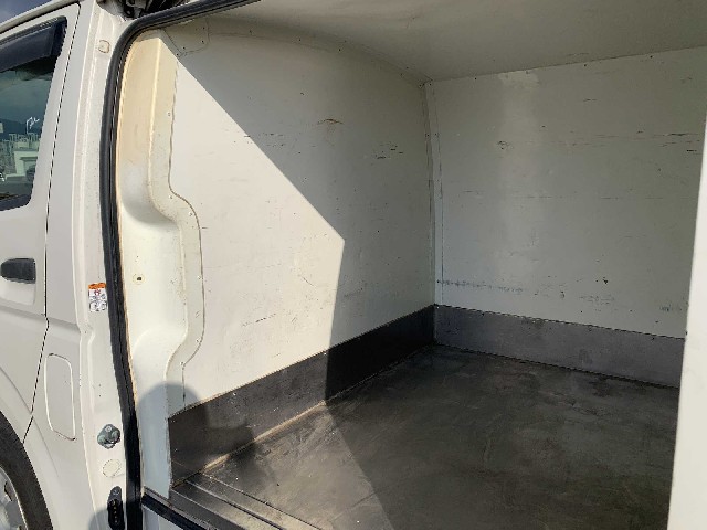 TOYOTA HIACE 2017 Image 22