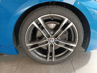 BMW 1 SERIES 2023 Image 16