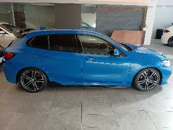 BMW 1 SERIES 2023 Image 4