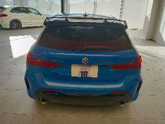 BMW 1 SERIES 2023 Image 8
