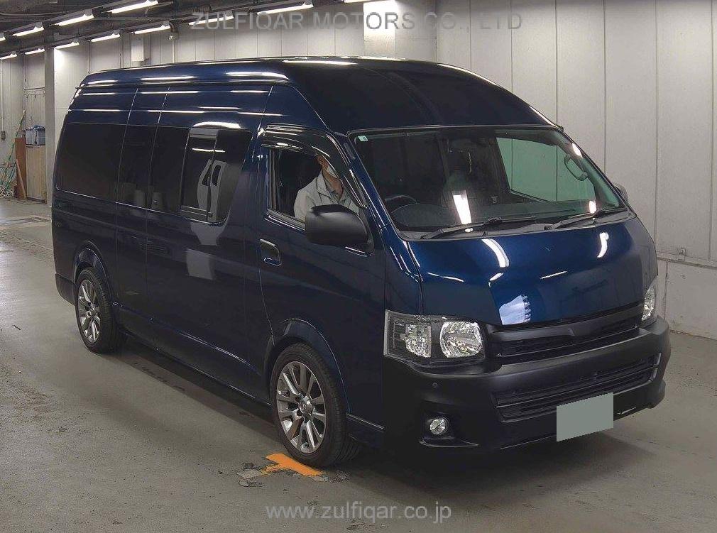 TOYOTA HIACE 2011 Image 2