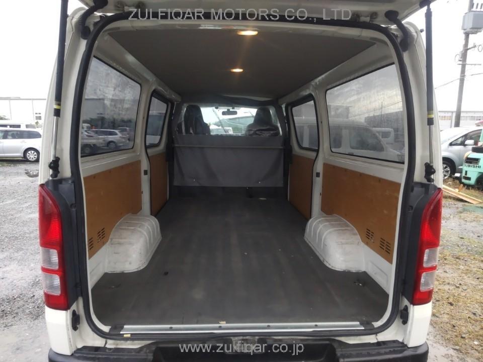 TOYOTA HIACE 2017 Image 7