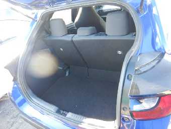 TOYOTA YARIS 2021 Image 16