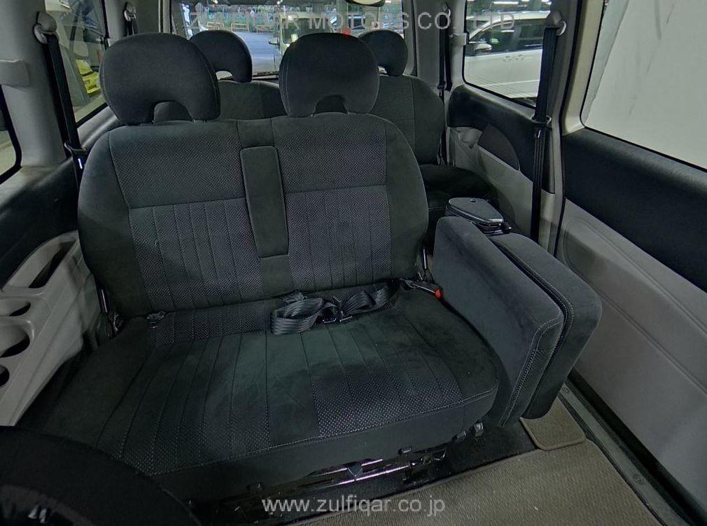 MITSUBISHI DELICA SPACE GEAR 2006 Image 6