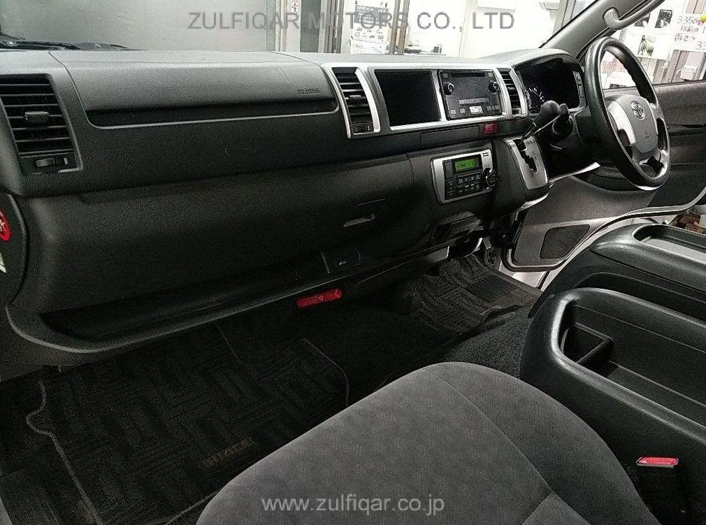 TOYOTA HIACE WAGON 2015 Image 5