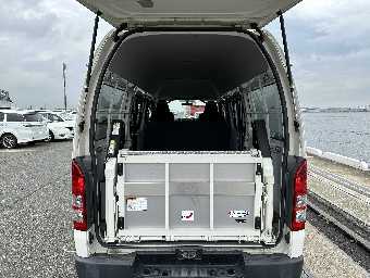 TOYOTA HIACE 2016 Image 19