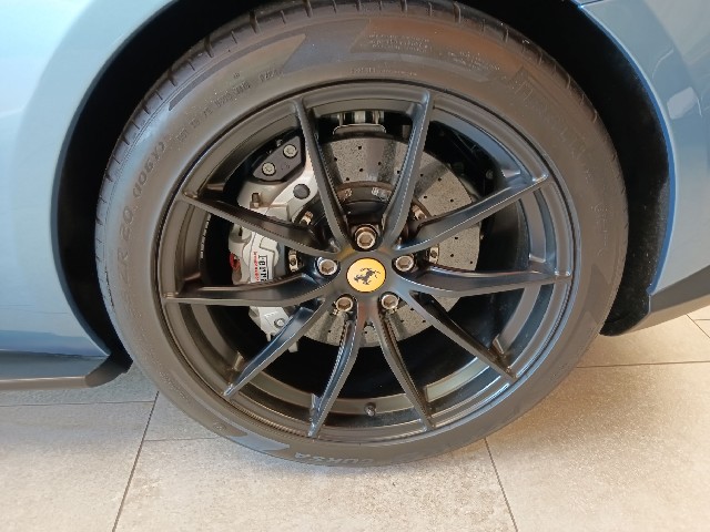 FERRARI 812 SUPERFAST 2019 Image 20