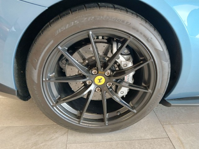 FERRARI 812 SUPERFAST 2019 Image 21