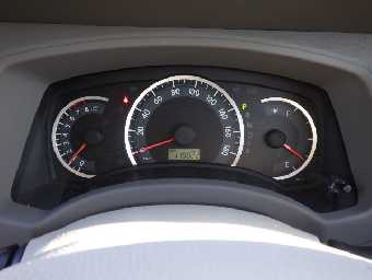 TOYOTA ISIS 2017 Image 10