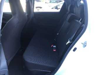 TOYOTA VITZ 2019 Image 11