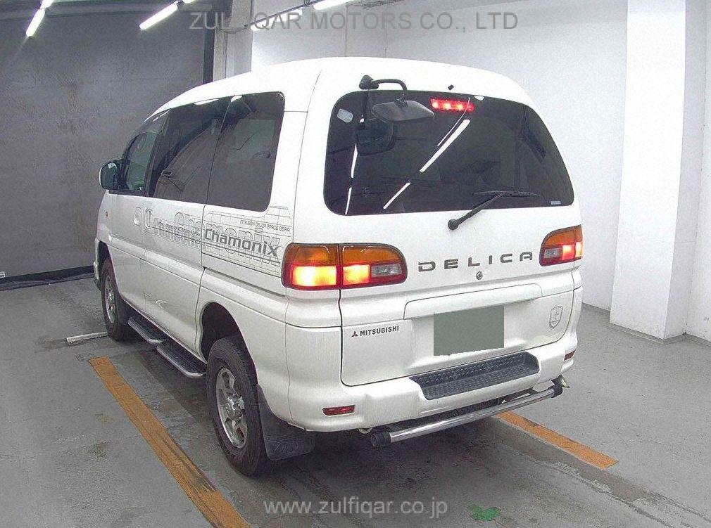 MITSUBISHI DELICA SPACE GEAR 2000 Image 3