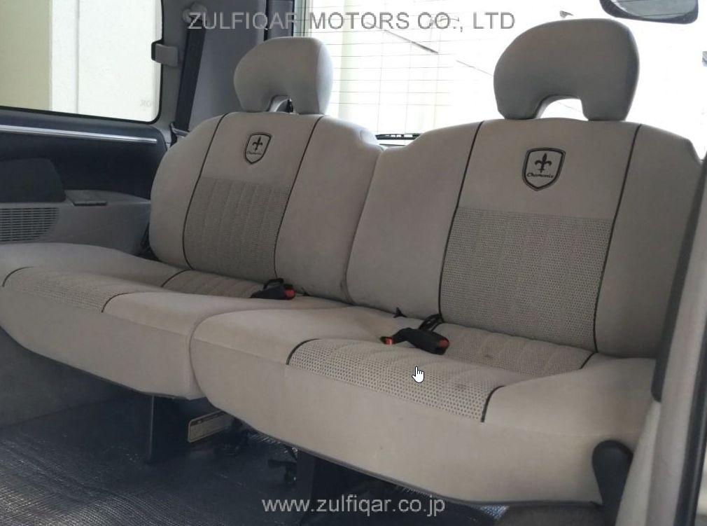 MITSUBISHI DELICA SPACE GEAR 2000 Image 6