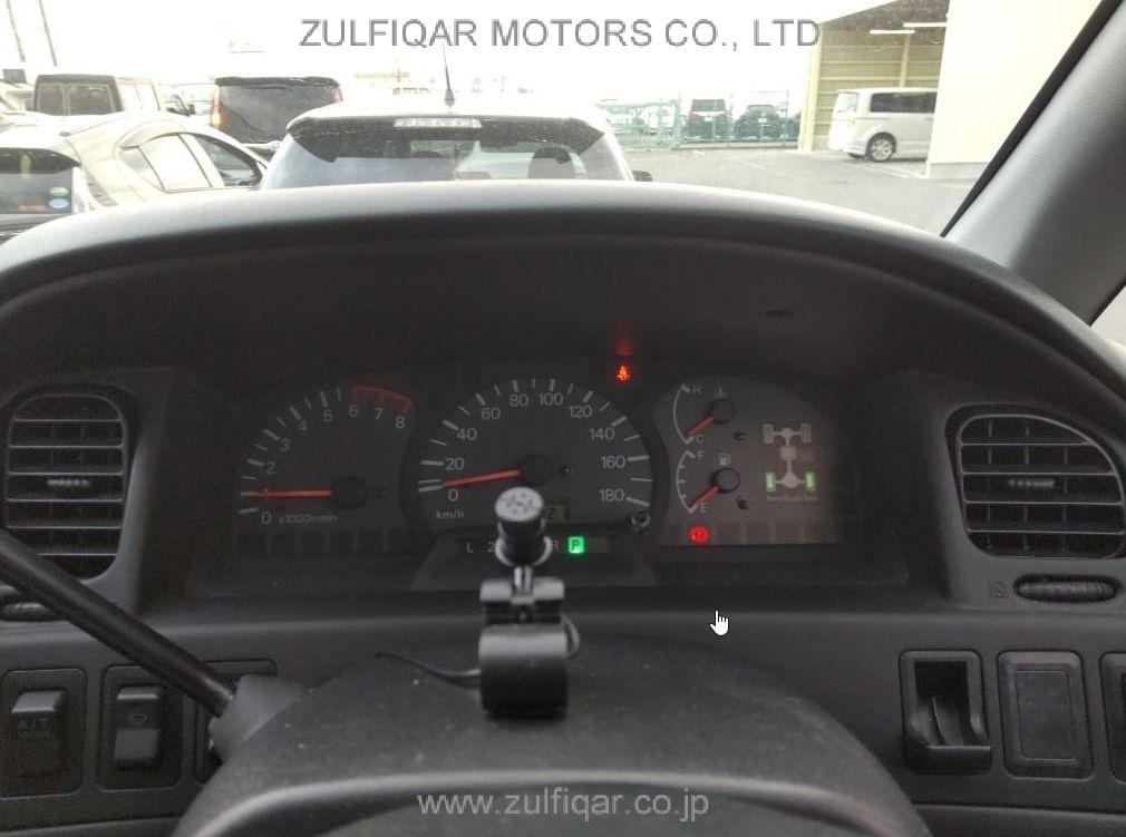 MITSUBISHI DELICA SPACE GEAR 2003 Image 6