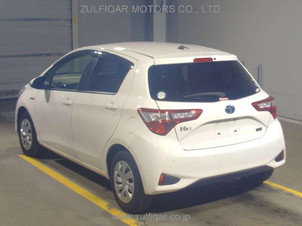 TOYOTA VITZ 2019 Image 4