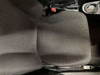 TOYOTA VITZ 2019 Image 6