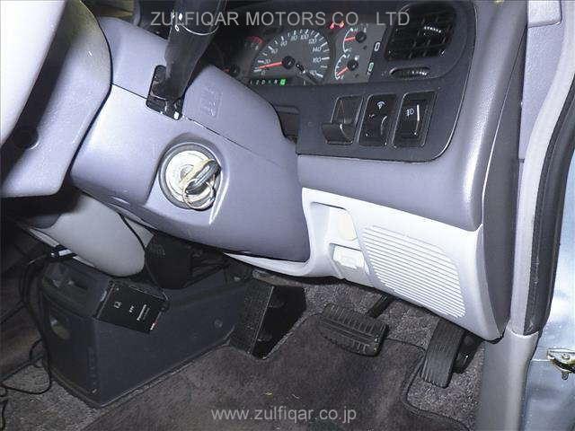 MITSUBISHI DELICA SPACE GEAR 2004 Image 8