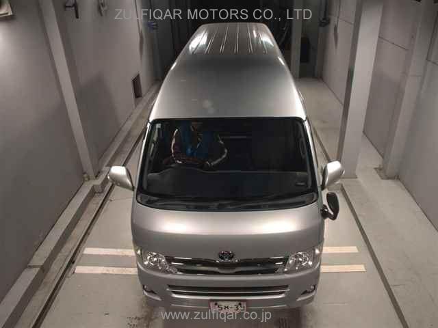 TOYOTA HIACE 2012 Image 6