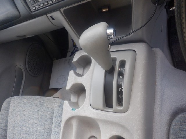 MAZDA BONGO FRIENDEE 2000 Image 19