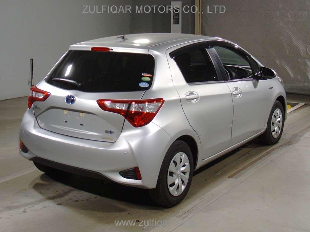 TOYOTA VITZ 2019 Image 2