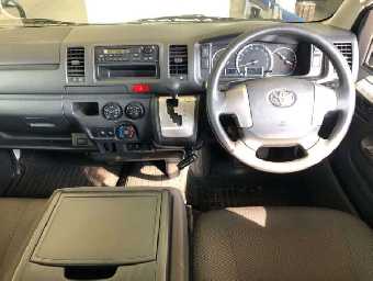 TOYOTA HIACE 2019 Image 6