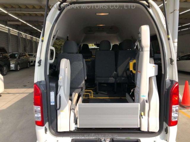 TOYOTA HIACE 2019 Image 8