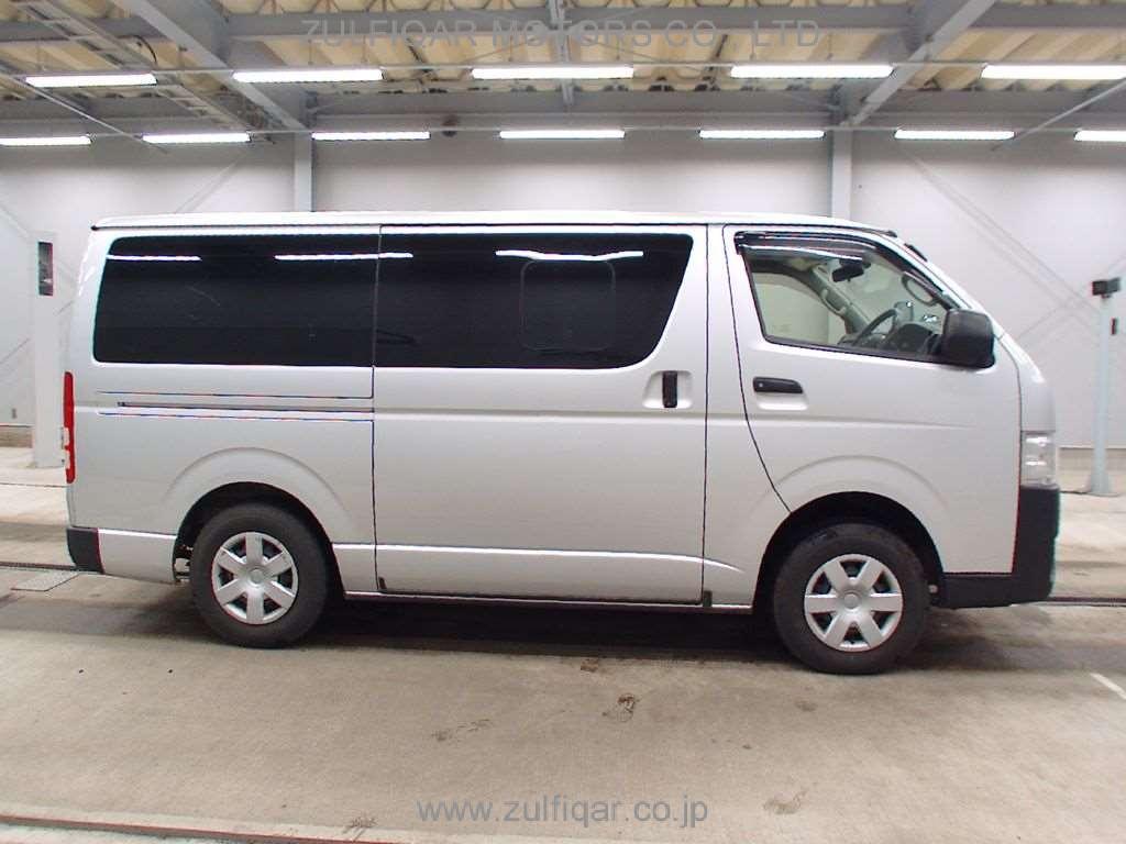 TOYOTA HIACE 2019 Image 3