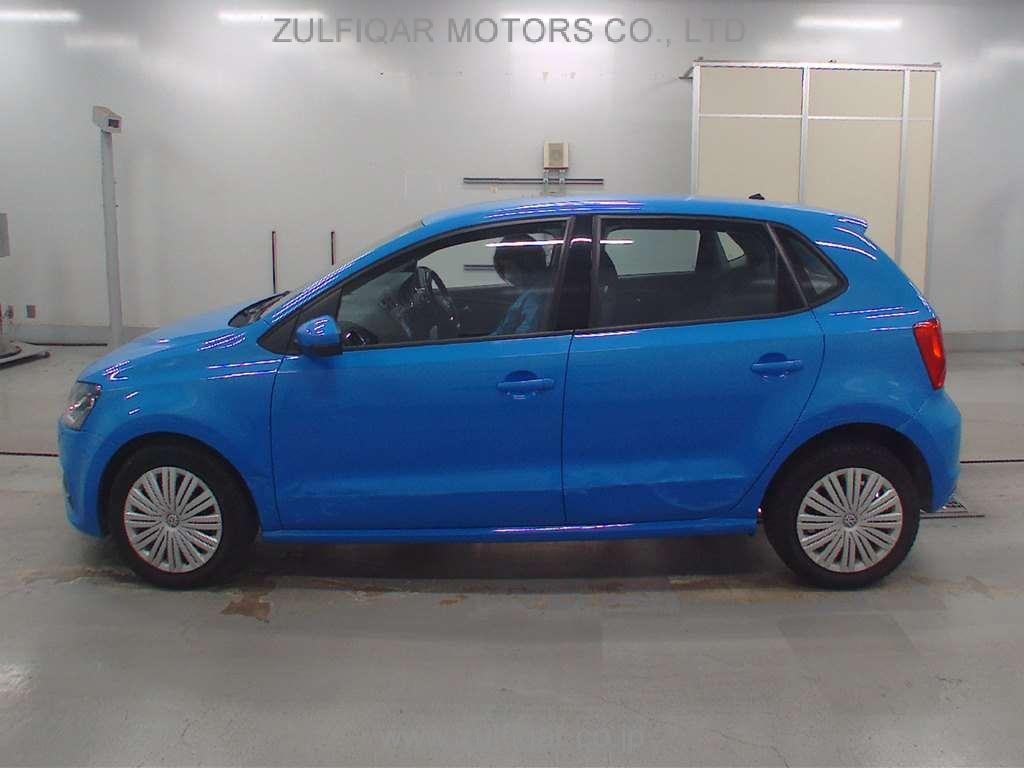 VOLKSWAGEN POLO 2016 Image 4