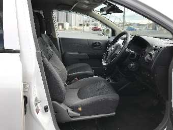 NISSAN NV150 AD 2019 Image 6