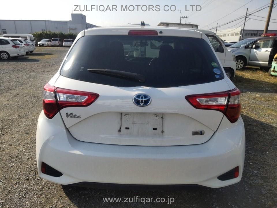 TOYOTA VITZ 2019 Image 3