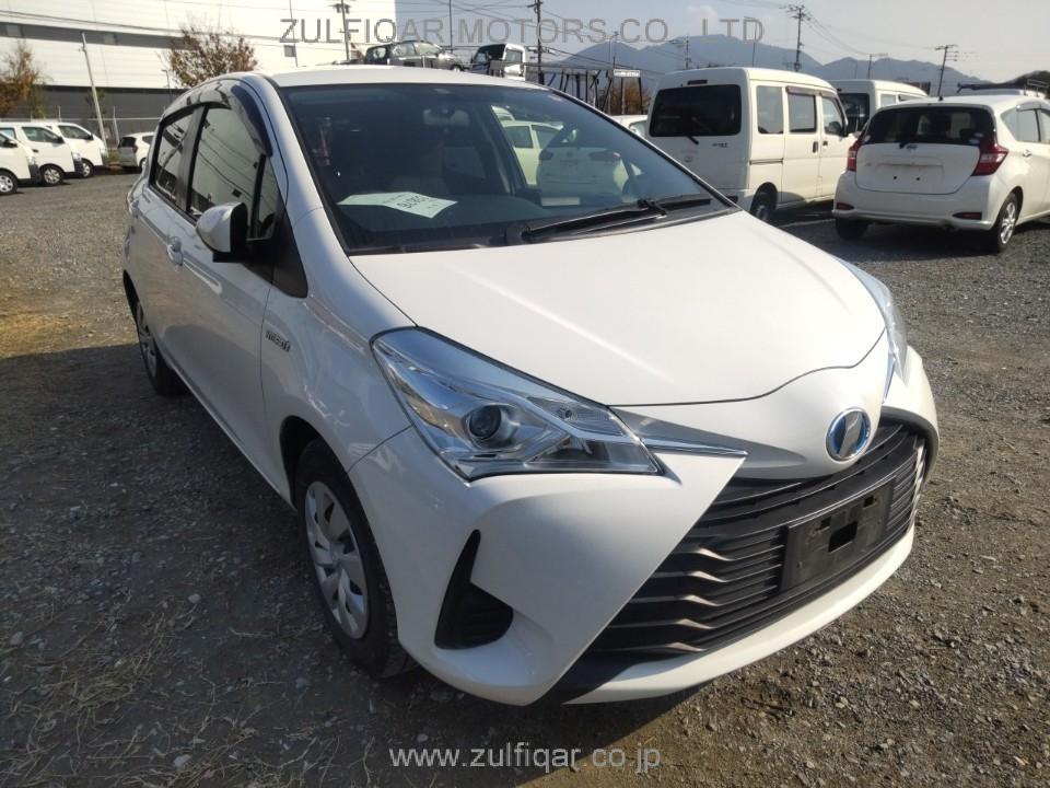 TOYOTA VITZ 2019 Image 6