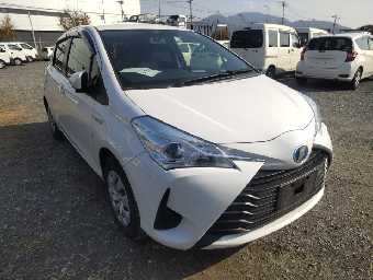 TOYOTA VITZ 2019 Image 6