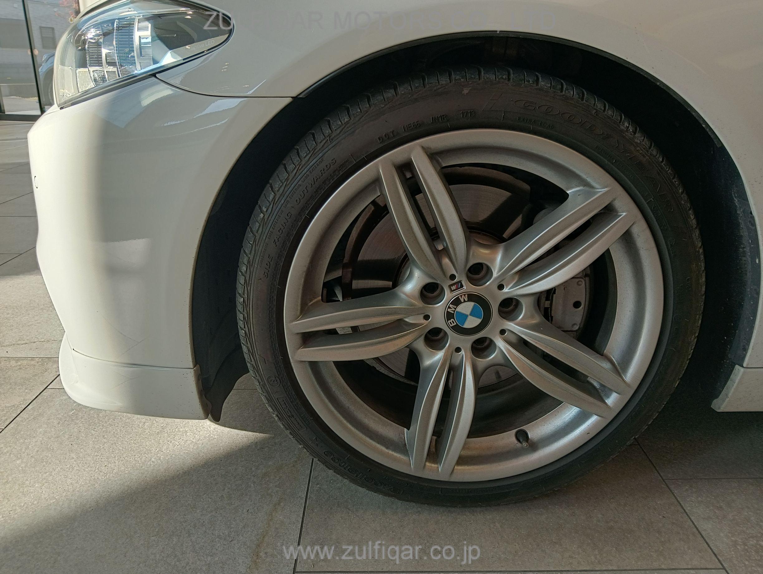 BMW 5 SERIES 2013 Image 19