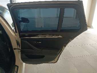 BMW 5 SERIES 2013 Image 22