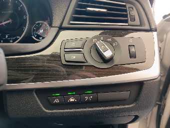 BMW 5 SERIES 2013 Image 31